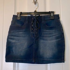 Trendy Denim Faded Out Guess LaceUp  Mini Skirt